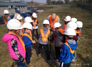 30118348_1926241234354670_322489035_n