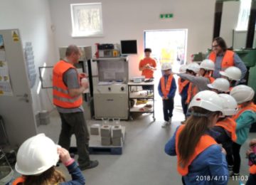 30120558_1926241291021331_2080536786_n