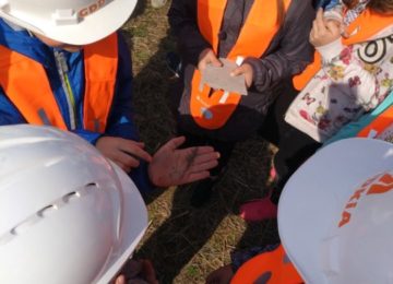 30429267_1926241411021319_573901892_n