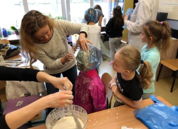 30709944_372943723115294_3197469788842491904_n