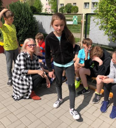 33152693_384911535251846_2008286824543289344_n