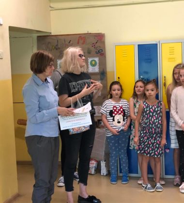 33158683_384950458581287_3888026051011411968_n