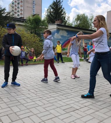 33343525_384949961914670_5574508886079045632_n