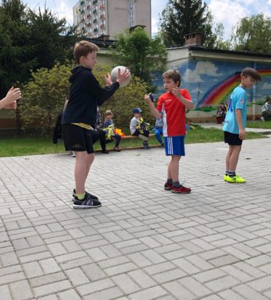 33377721_384950188581314_3623914948473651200_n