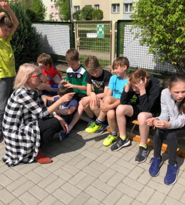 33404548_384911571918509_5307031078937034752_n