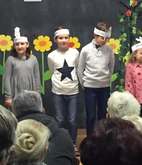 51375020_317321908887950_4418148959504039936_n