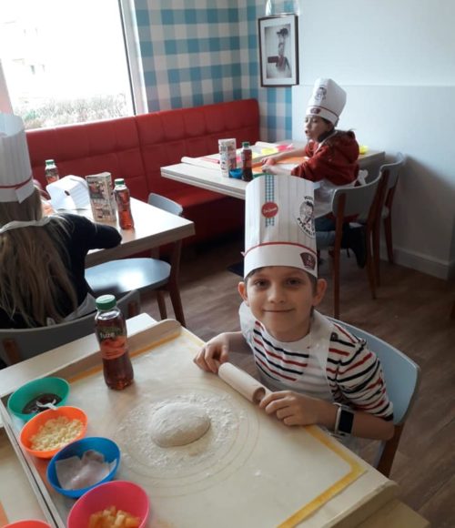 51611128_320348648585276_3581249533629169664_n