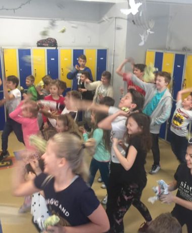 56214459_341089833177824_2703098965510848512_n