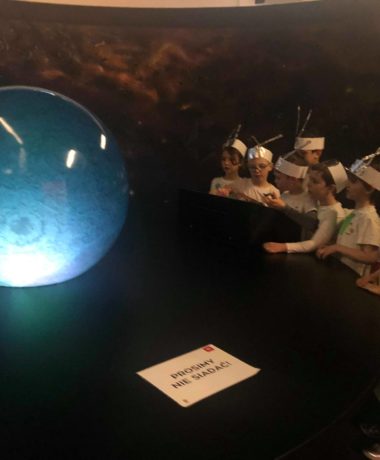 56391620_418077755657198_5599703400460582912_n