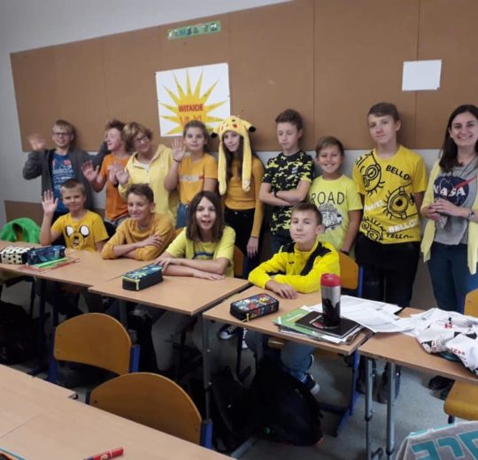 70925387_421165038503636_7245534614884712448_n