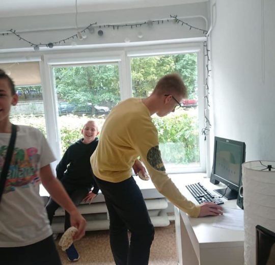 71018386_421165185170288_6535099259795013632_n