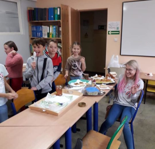 71791318_438745686745571_9032741717308080128_n