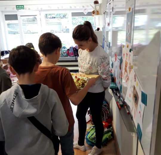 72391117_438746090078864_1227445118542282752_n