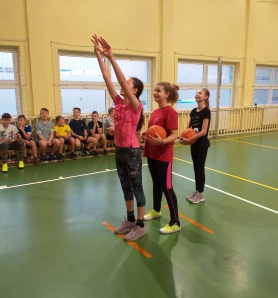 78770994_477924419494364_9009647931560558592_n