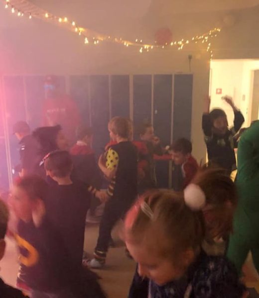 83124769_508030653150407_7185392243673399296_n