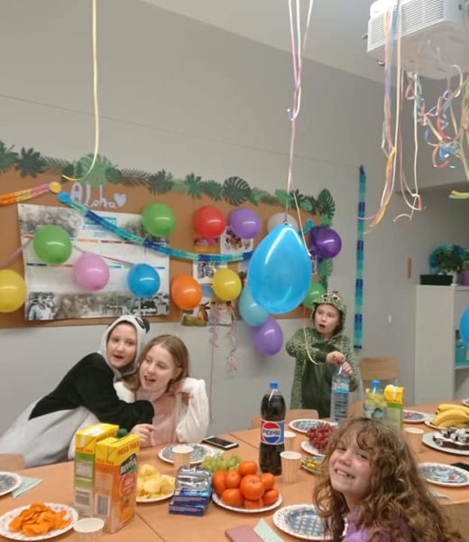 86790922_523688384917967_1787739467914674176_n