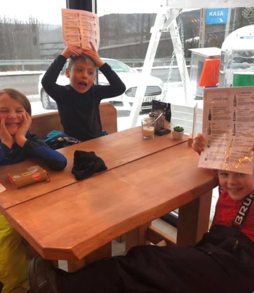 87469075_527818541171618_6717378440636399616_n